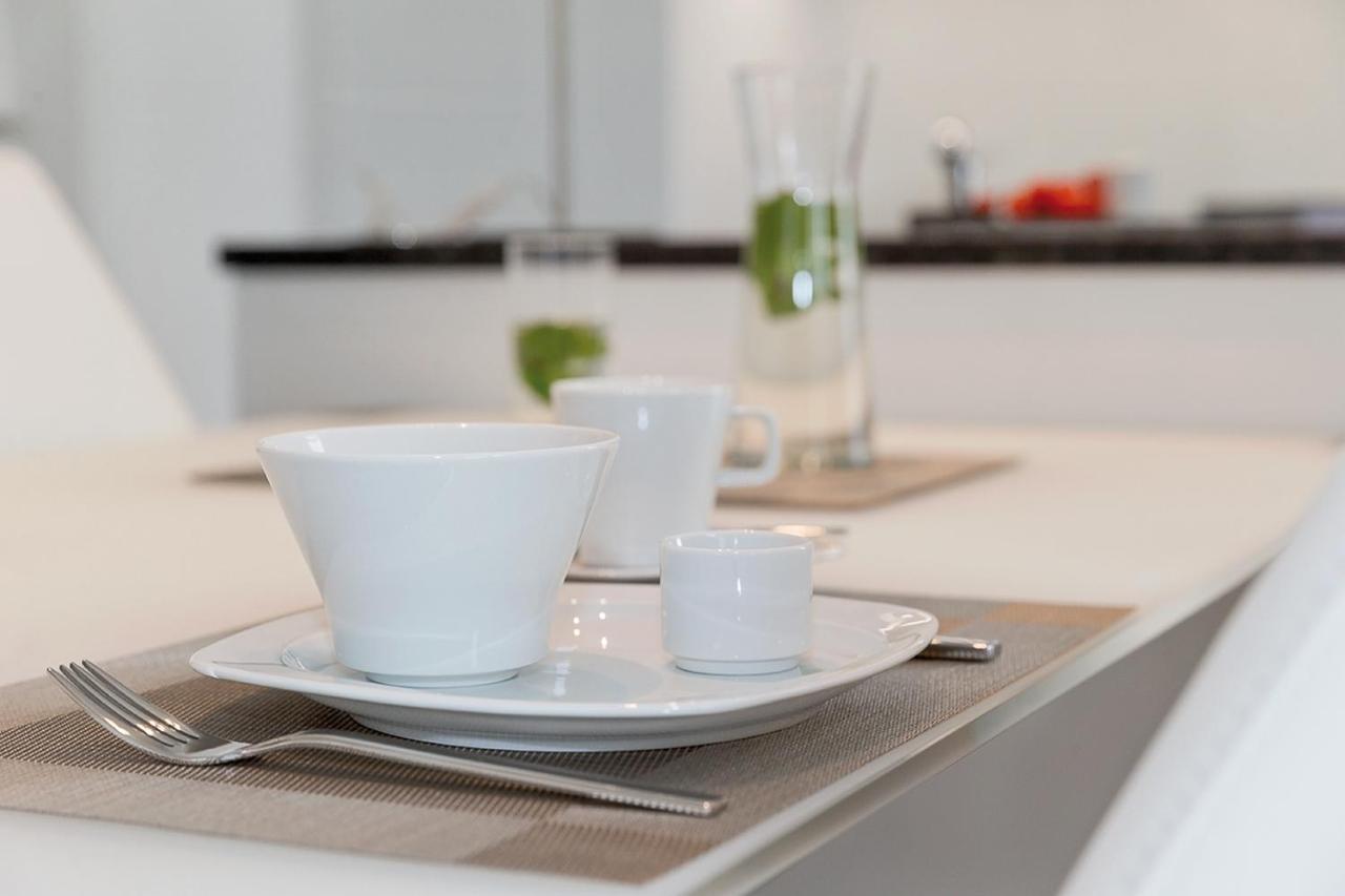 Exklusive Ferienwohnung mit Blick auf den Yachthafen Peenemünde Exterior foto
